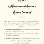 Handgeschriebener Flyer des Heimathaus Emsland in Meppen mit Öffnungszeiten und Leitung durch Dr. Elisabeth Schlicht.