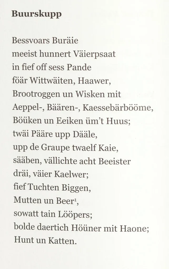 Handgeschriebenes plattdeutsches Gedicht 'Buurskupp' beschreibt bäuerliches Leben mit Feldern, Tieren und Obstbäumen.